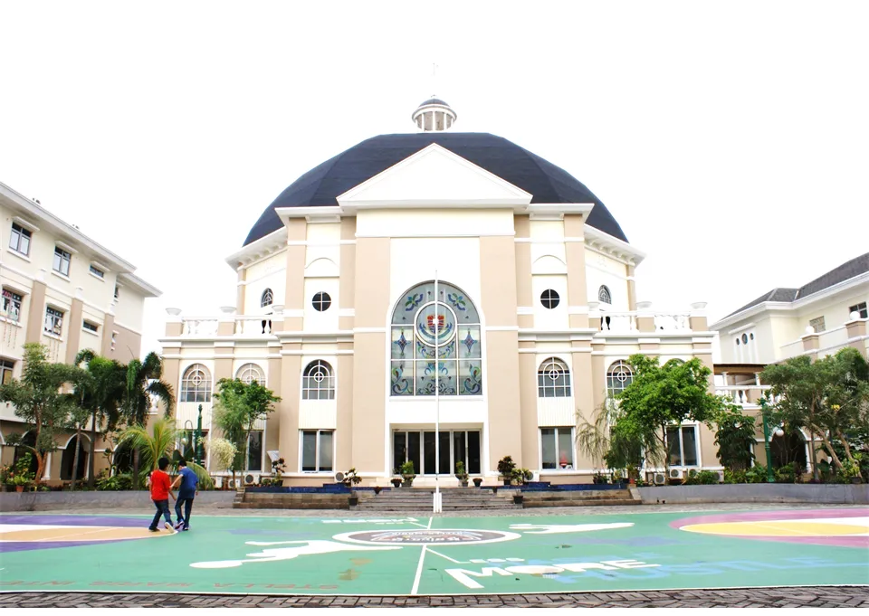 Stella Maris School campus